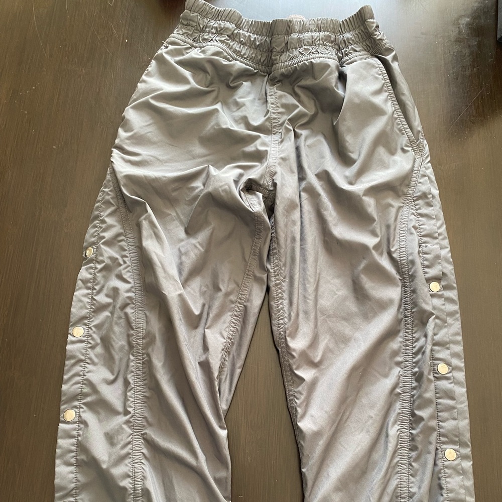 Girls Ivivva Side Snap Track Pants - Size 10
